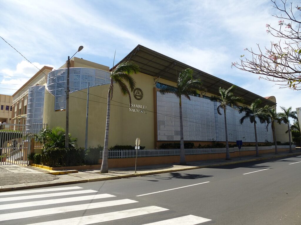 Edificio de la Asamblea Nacional de Nicaragua en Managua